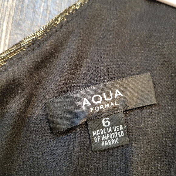 ​Aqua Formal Shimmering Metallic One-Shoulder Gown Size 6 - Picture 7 of 9